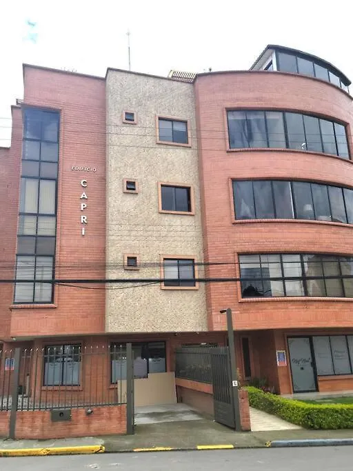 Lovely 2B-2B Condo In The Best Area Of Cuenca. 에콰도르