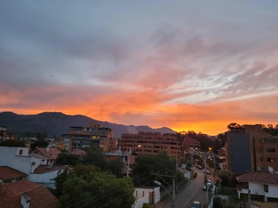 Lovely 2B-2B Condo In The Best Area Of Cuenca. 0*, קואנקה